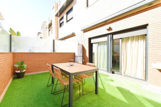 Xalet a Los Molinos - Villa Blanca. Casa de diseño - centro comercial torrecárdenas