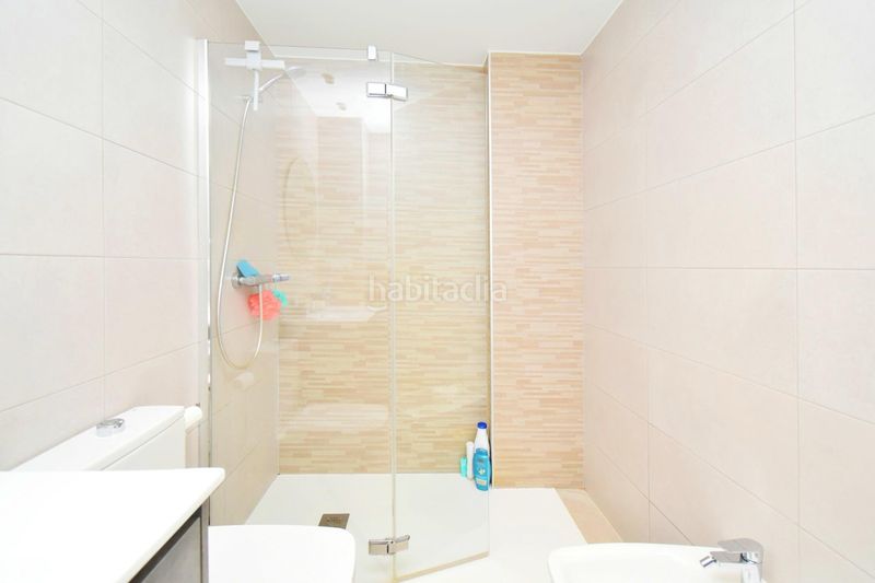 Foto c74af1bc-5fa6-4a1d-aeb3-e8a66df849c9. Pis amb xemeneia aparcament piscina a Almerimar Ejido (El)