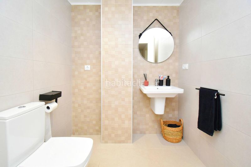 Foto c7be6832-a572-4458-ad88-1718eed82934. Pis amb xemeneia aparcament piscina a Almerimar Ejido (El)