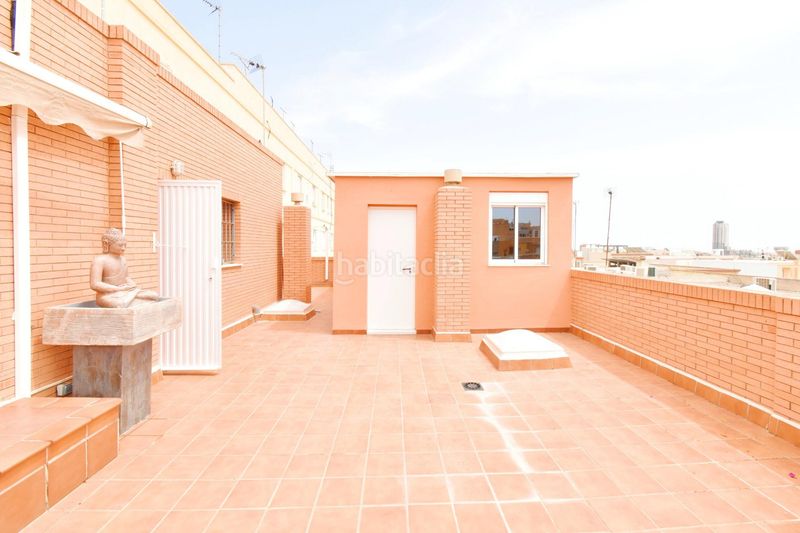 Foto b1774982-eb16-47ca-9dd7-86fd0659201f. Casa amb aparcament a Ejido Norte Ejido (El)