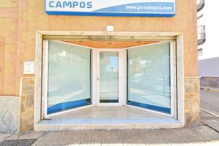 Local commercial à Santa María del Águila. Local en santa maria del aguila !!!!