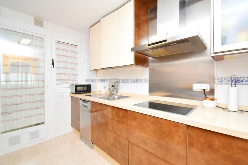 Foto 8e00a9de-2f26-4b82-b16c-922c4f2db711. Appartement dans Almerimar Ejido (El)