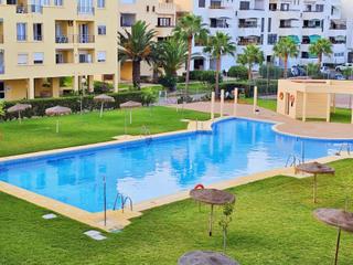 Pis a Almerimar. Piso zona sector 4 , al lado del mar !!!! oportunidad !!!