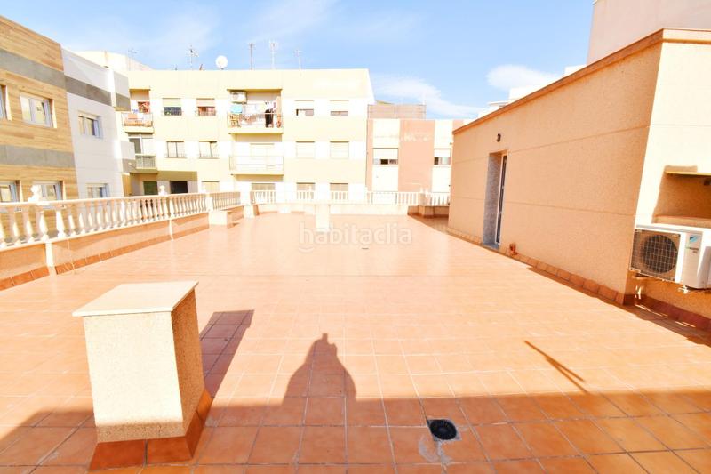 Foto 4ae19e12-c45b-4815-b0fc-536438ae8827. Casa con parcheggio in Adra