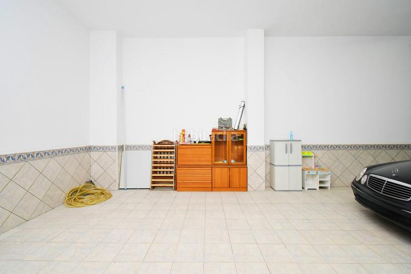 Foto 591bcdf3-d9ae-4f96-b331-263d37aa9b3d. Casa con parcheggio in Adra