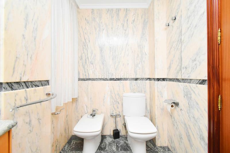 Foto 5b22de9a-3b21-40aa-ac2c-4fdac70c118a. Casa con parcheggio in Adra