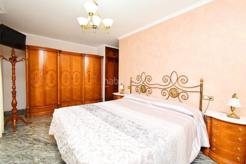 Foto b62ad4ef-bbc6-4a55-9fbe-70391ee452d3. Casa con parcheggio in Adra