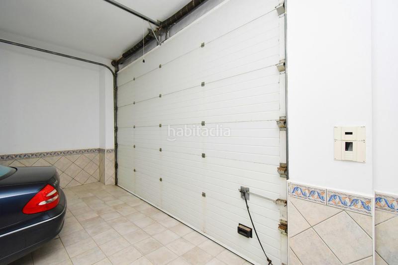 Foto ff9c6c58-9bb5-4cb0-9df8-84021b405e79. Casa con parcheggio in Adra