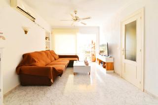 Appartement à Calle babor 6. Piso en las torres de almerimar a pocos metros del mar !