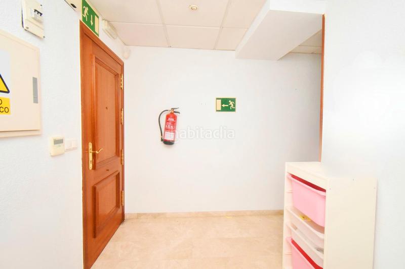 Foto f98c30c4-59a1-44f5-aed8-ac51a6f5eb46. Oficina a Pabellón - Estación - El Corte Inglés Ejido (El)