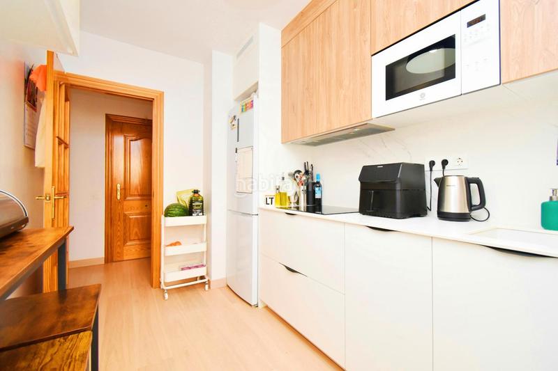 Foto dea8a594-6300-435b-a4b0-cde192a5a767. Piso -precioso piso reformado en zona auditorio! en Ejido (El)