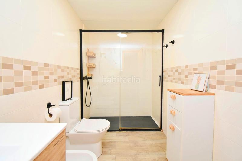 Foto 481b8036-2d8a-40e6-b857-544c83ab707a. Ático  con terraza, garaje y trastero en Ejido Sur Ejido (El)