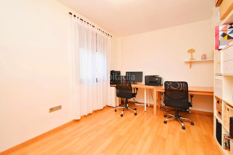 Foto 89f10ecc-47d9-4432-a55d-a1c2f5267563. Ático  con terraza, garaje y trastero en Ejido Sur Ejido (El)