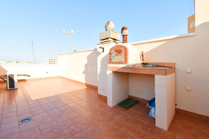 Foto dfa78b3f-e416-49b4-a660-856a4bf02bc0. Ático  con terraza, garaje y trastero en Ejido Sur Ejido (El)