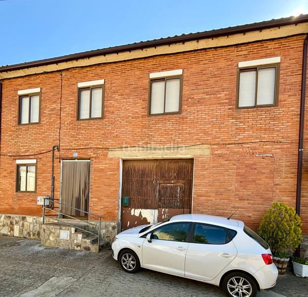 Foto 2320ee70-8abe-439a-927a-25736d4d4bfd. Casa amb calefacció aparcament a Fuente Encalada