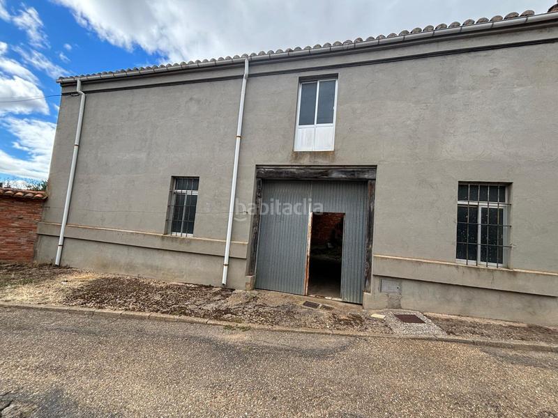 Foto bcfaa490-5607-4e03-a3a3-358b9c8832e7. Casa a calle independencia 17a a Bustillo del Páramo