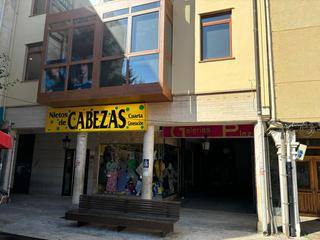 Local commercial à Bañeza (La). Local comercial plaza mayor