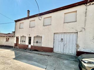 Mas à Calle la cuesta 2. Riego de la vega