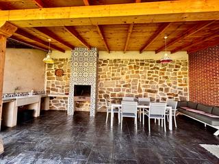 Chalet  Carretera herreros. Chalet quintana y congosto