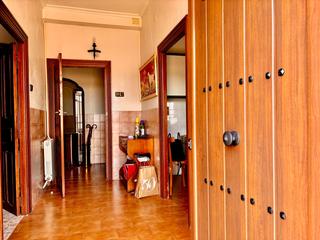 Casa in Destriana. Casa en destriana