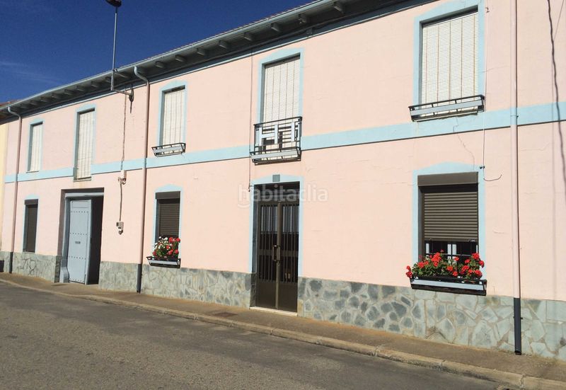 Foto ae2e1e49-19eb-4c96-969e-afa3de30511d. Casa amb calefacció aparcament a San Cristóbal de la Polantera