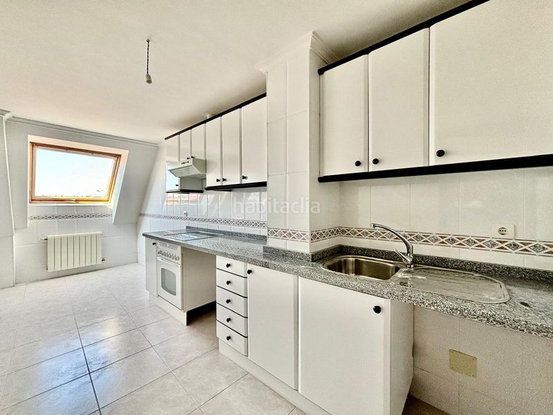 Foto dc39c219-997d-4008-b883-7b52ef510069. Ático atico centrico en Bañeza (La)