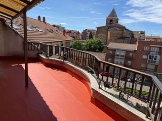 Penthouse  Plaza tierras bañezanas. Atico plaza tierras bañezanas