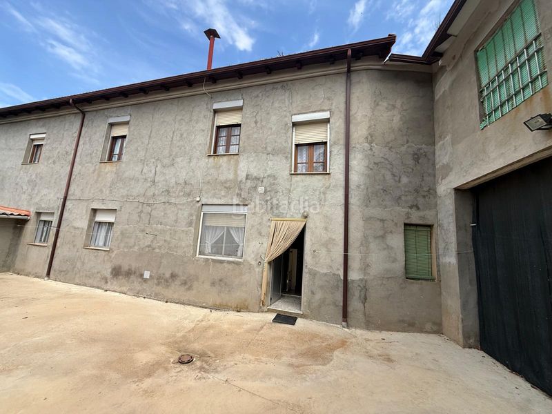 Foto b67702eb-ad76-48eb-94a5-bc047443ddfd. Haus in calle cebrones 2 in Cebrones del Río