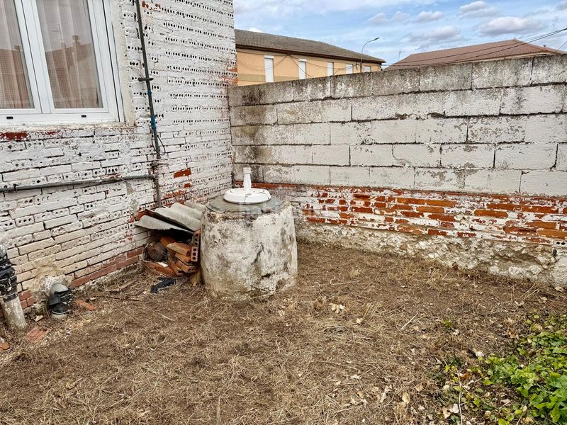 Foto be2ea4e8-7954-40dc-8405-ad4771b0e39f. Casa a Villazala
