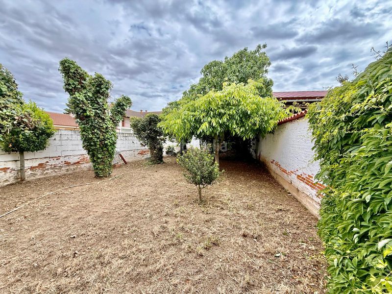 Foto d572879a-4cef-436e-b76f-fb6d069ed560. Casa a Villazala