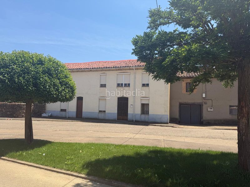 Foto 3723c94e-1b80-45b8-9c15-2a4c1d328556. Casa a Villamontán de la Valduerna