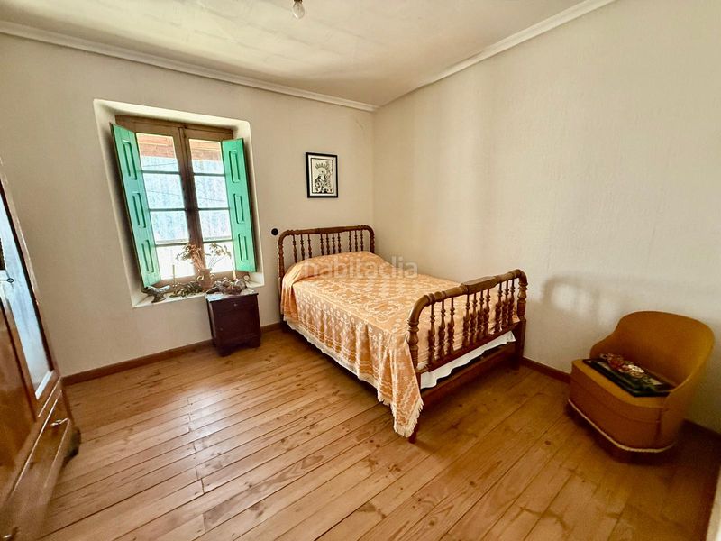 Foto dfd88729-1542-451b-9d4c-465dd3eeb670. Casa a Villamontán de la Valduerna