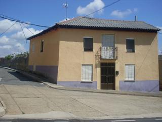 Haus in Palacios de la Valduerna. Casa independiente palacios de la valduerna