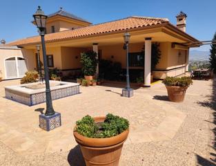 Chalet  Calle va lctea. Chalet independiente en venta en urb. la alcayna, amplio, lumino