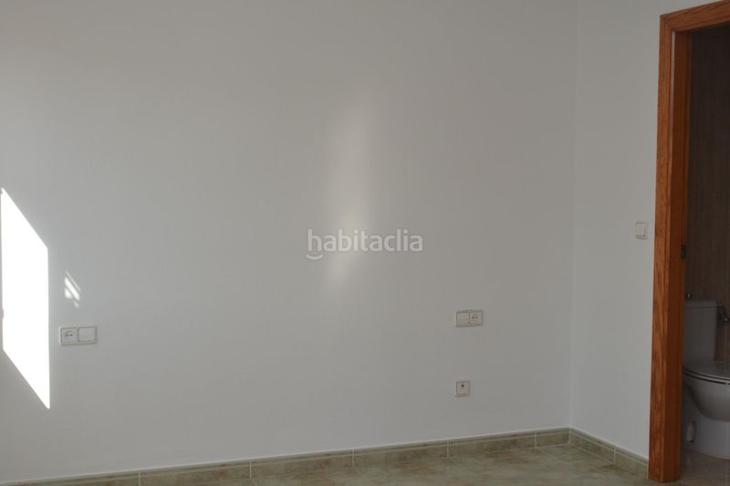 Foto f1b08fec-2c35-4811-ae27-aa4e461ef405. Alquiler dúplex duplex en alquiler en los rectores, amplio y luminoso en Murcia