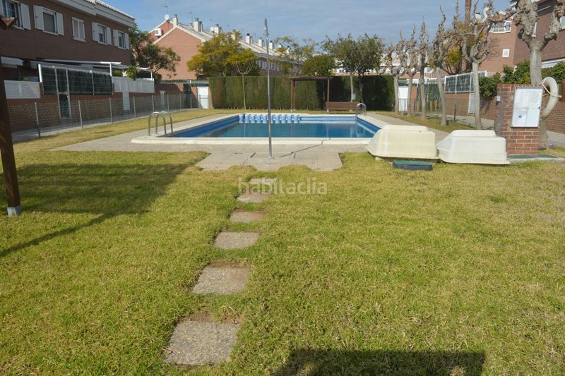 Foto 50065fc5-b459-4418-83c5-ad5233c41851. Location duplex avec parking piscine dans El Puntal Murcia