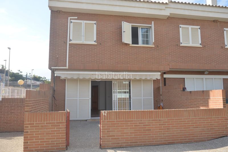 Foto cf2ba8e2-6975-490f-8182-860868c345d0. Location duplex avec parking piscine dans El Puntal Murcia
