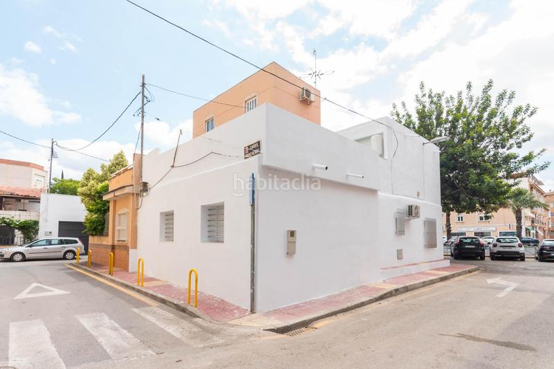 Foto 2f6824cb-c257-43f6-b08a-040a34282934. Casa  unifamiliar en ronda sur en Santiago el Mayor Murcia