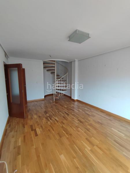 Foto f4710863-3083-4bbd-89a1-4a5bf277b42d. Location attique avec parking dans Espinardo Murcia