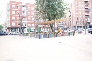 Pis  Calle pico morron. Planta baja en santa maría de gracia, céntrico.