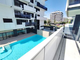 Alquiler Piso  Avenida de don juan de borbón. Impecable piso en alquiler en avenida juan de borbón  murcia