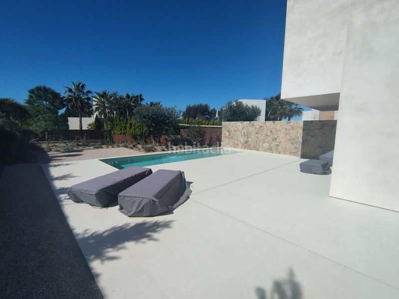 Foto 5ba49011-408b-4922-9176-62baac2e5429. Xalet amb calefacció aparcament piscina a Villamartín-Las Filipinas Orihuela