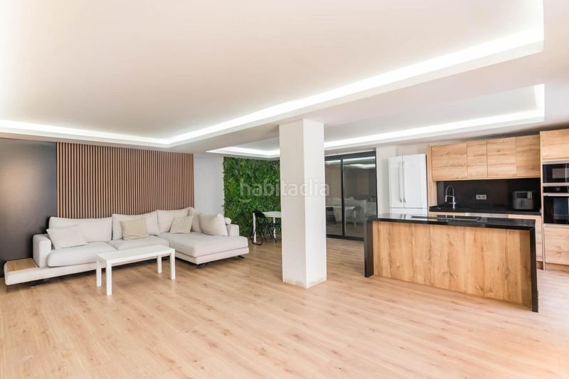 Foto d7e84c4f-a066-435d-bc66-ca580d994e8b. Casa adossada amb aparcament piscina a Aljucer Murcia