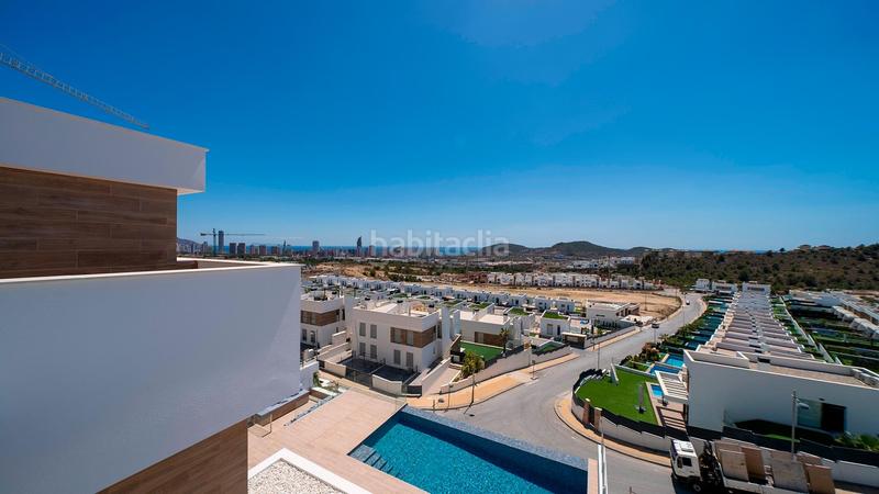 Foto a03eebeb-20e9-4b6b-8039-78ab248f343b. Haus mit parking in balcón de Finestrat-terra marina Finestrat