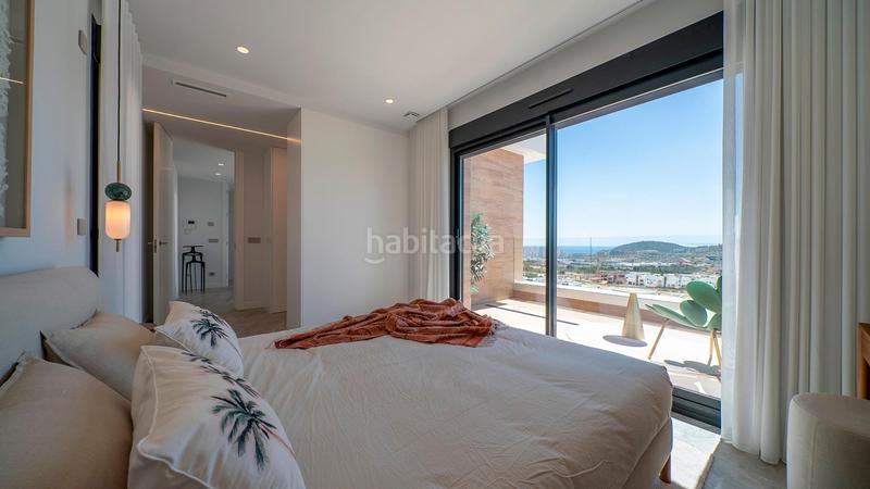 Foto 5621f466-973a-4931-a349-9f90db1ad433. Maison avec parking dans balcón de Finestrat-terra marina Finestrat