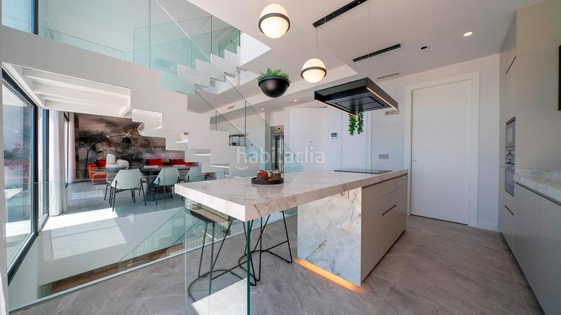 Foto bc3d9dc5-7210-48bb-b362-e0e3477c0f31. Maison avec parking dans balcón de Finestrat-terra marina Finestrat