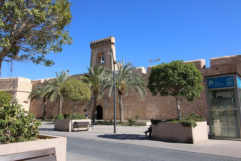 Foto f0794b35-57e2-4dd9-918f-ec94e615efb9. Apartament amb aparcament piscina a Playa Tamarit-Playa Lissa Santa Pola