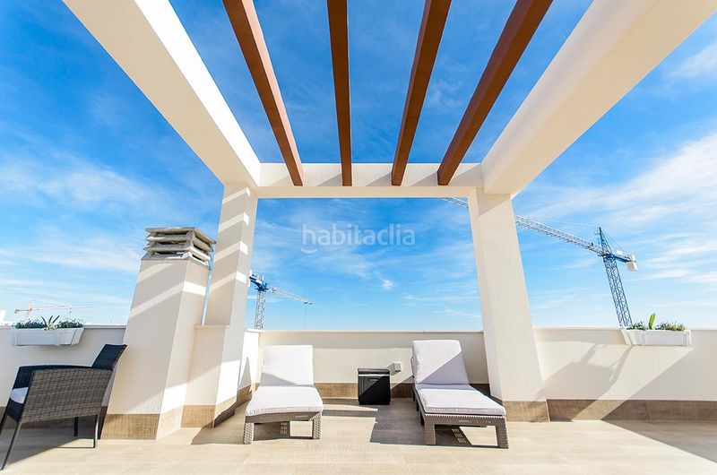 Foto a66679ca-da1a-470a-891d-7a741049aaba. Casa amb aparcament a Montesinos (Los)