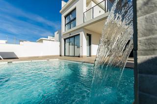 House in San Miguel de Salinas
