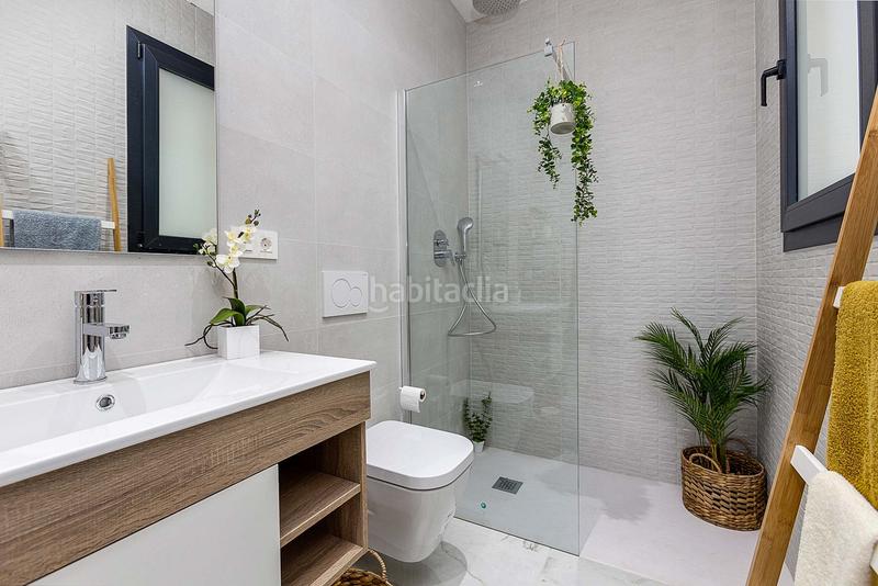 Foto b67194b6-998a-448d-87c9-f16d7fdd57be. Apartament amb piscina a Los Almendros Orihuela